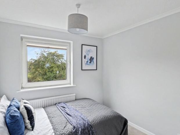 232 Parkers Walk, Studland Park after, photo 7 of 8