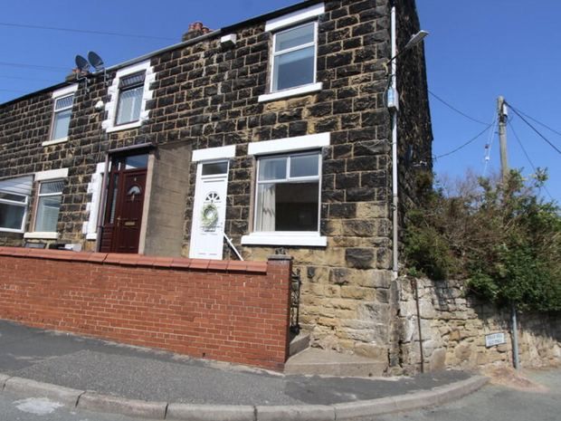 5 Stoneleigh High Street, Wrexham after, photo 1 of 7