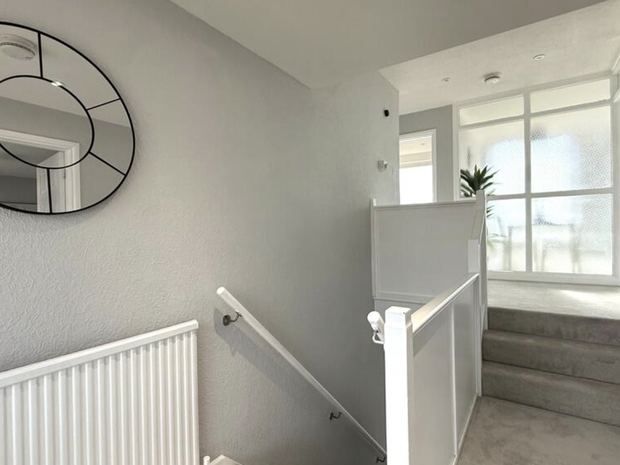 4 Woodleigh Close, Exeter after, photo 6 of 7